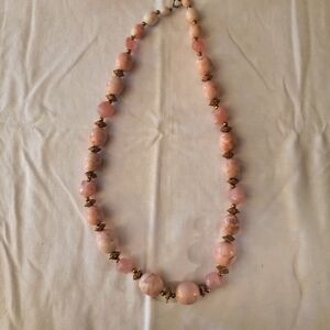 Necklace pink and gold